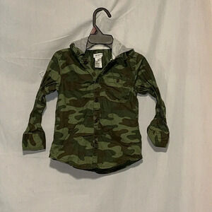 Carter's camouflage hooded button up long sleeve shirt size 3T